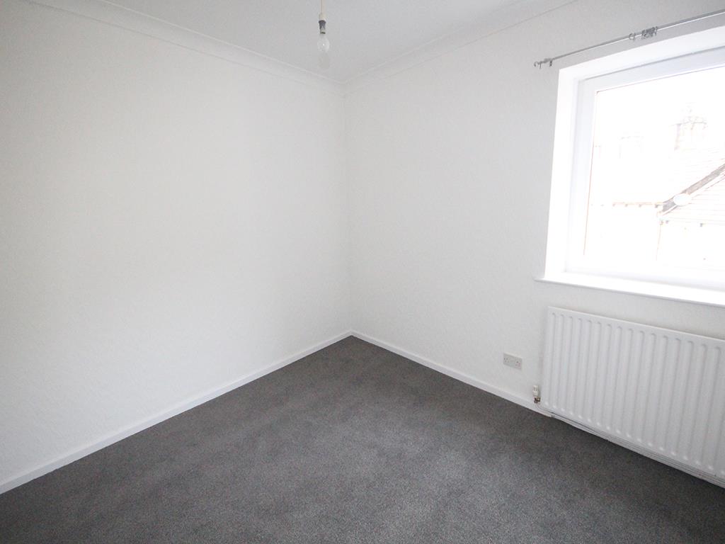 2 bedroom flat Let Agreed in Barnoldswick - IMG_5807.jpg